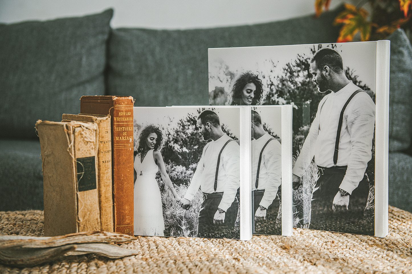 Trois formats d'albums noir et blanc